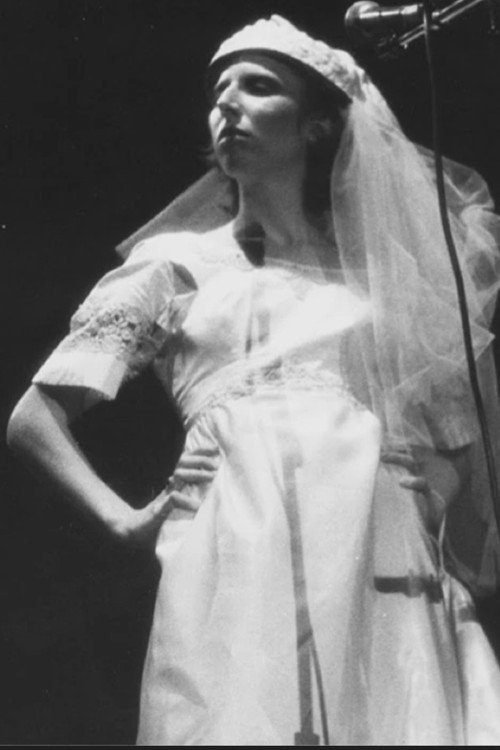 Sally Lewis as Weescoosa