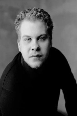 Michael Nagl as Papageno