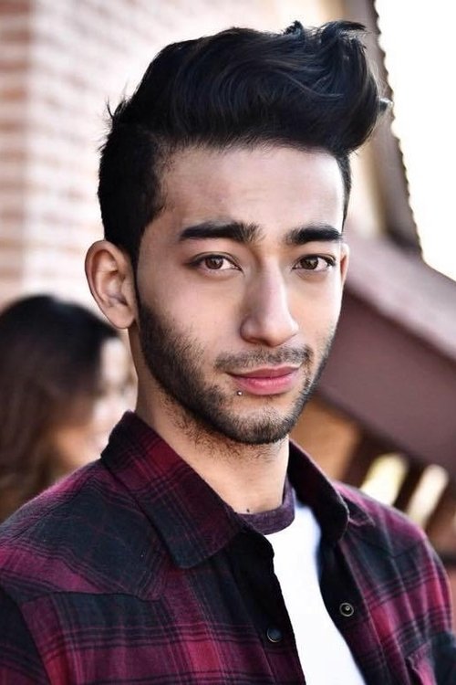 Ayushman Joshi as Uma's Friend