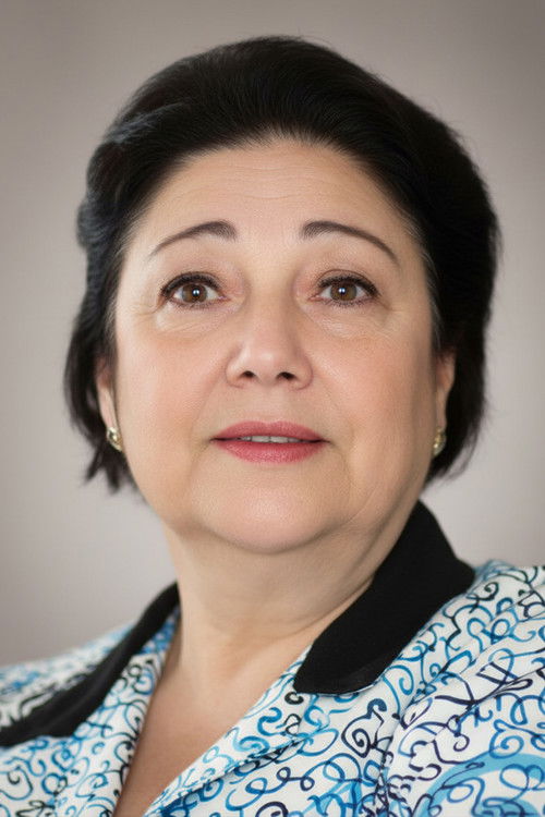 Mahmure Handan as Sevda'nın Annesi