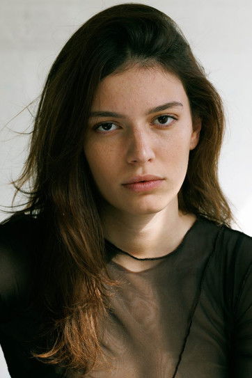 Lia Elalouf as Eden