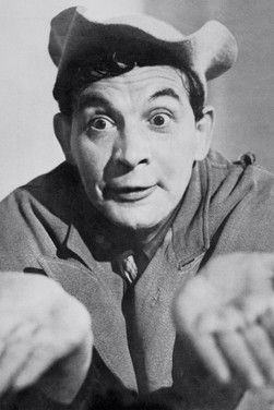 Antonio Espino 'Clavillazo' as