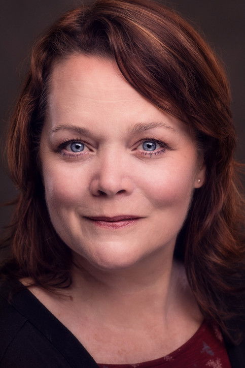 Kathleen Warner Yeates as Mary Killoran (as Kathleen Warner)