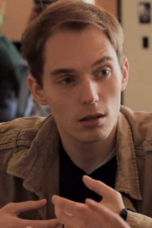 Damon Sudduth as Officer Bixby