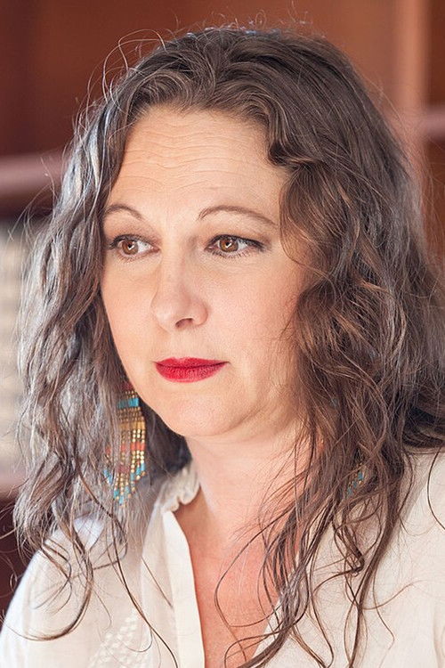 Vita Escardó as Natalia