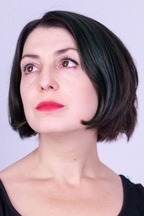 Elena Leszczyńska as Terapeutka