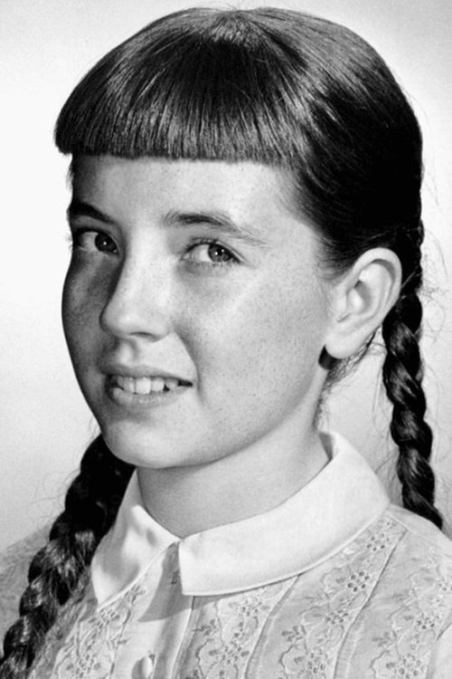 Gina Gillespie as Young Blanche Hudson