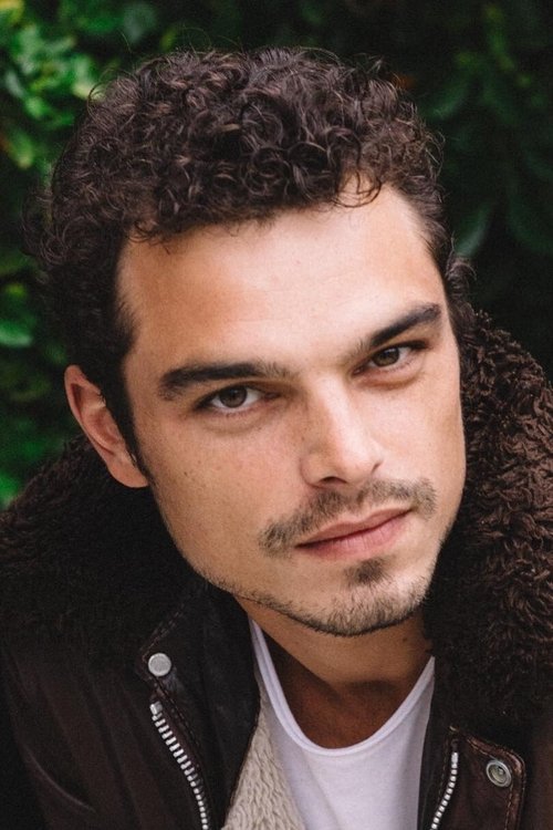 Lucien Guignard as Jacques