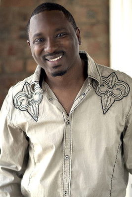 Vernon Snoop Robinson as Tyrone