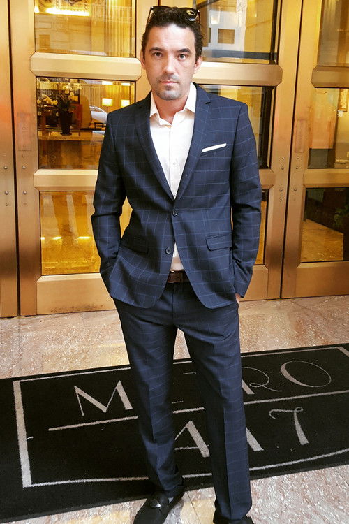 Alan "Al Profit" Bradley as Narrator