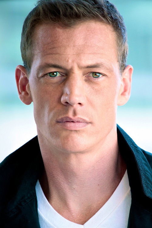 Ryan Locke as Andrew Hatch