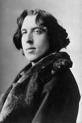 Oscar Wilde as Self (archive footage)