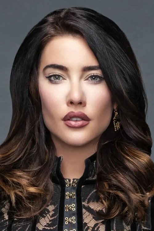 Jacqueline MacInnes Wood as Laurel / Jane