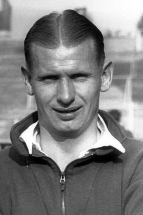 Cliff Bastin as Cliff Bastin