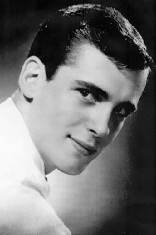 Manolis Kastrinos as