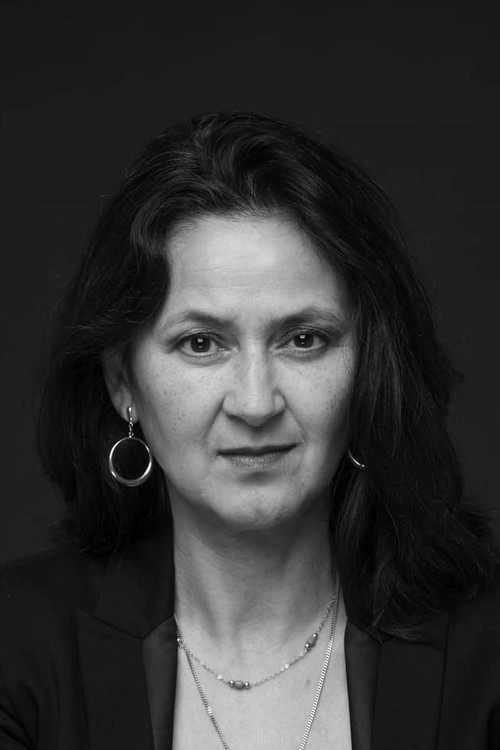 Bodil de la Parra as Judge