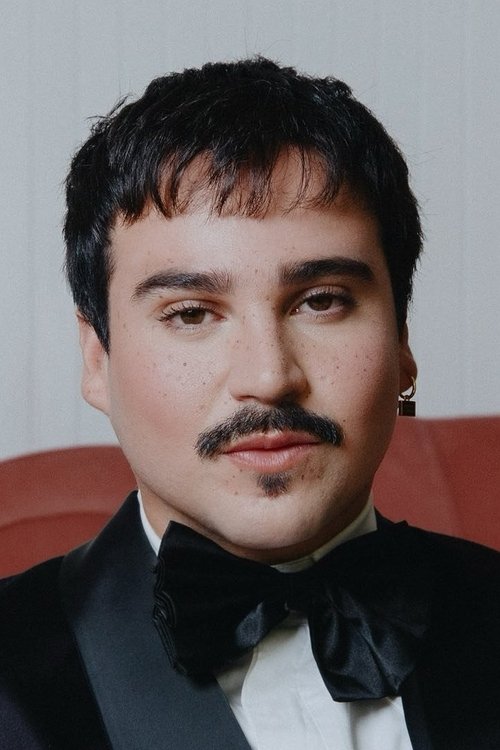 Rafa Chalub as Taylor