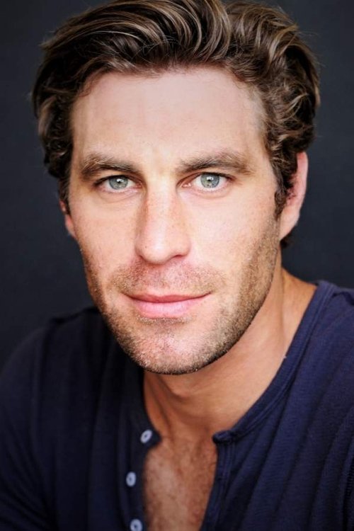 Richard Knowles as Zander