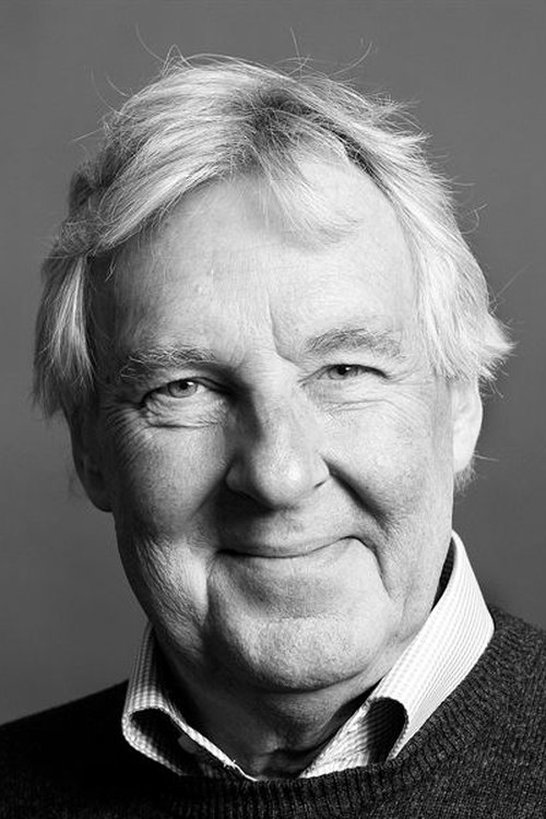 Lars Amble as Officer