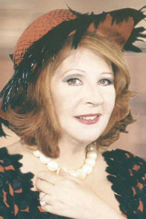 Anna Panagiotopoulou as Mata, the tomato