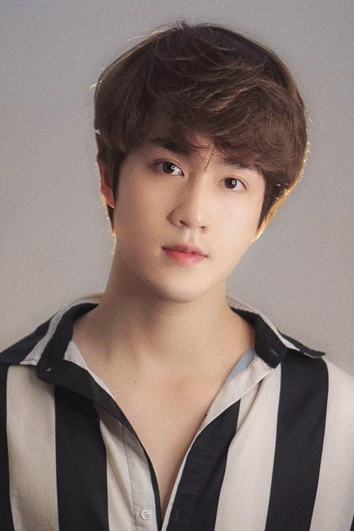 Vũ Thịnh as Nghệ sĩ âm nhạc