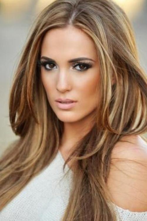 Arielle Reitsma as Pink