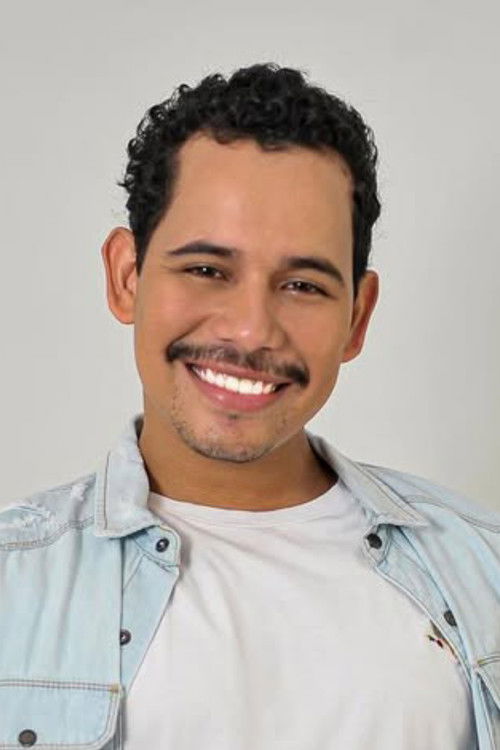 Juan Bautista Escalona as Diomedes Díaz (Niño)