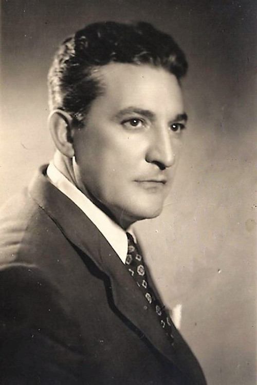 Pedro Terol as Esteban