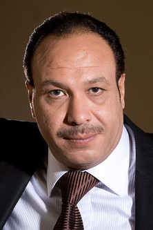 Khaled Saleh as مصطفى المحامي