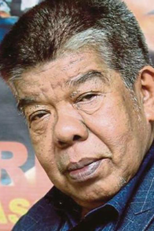 Mat London as Pak Karim