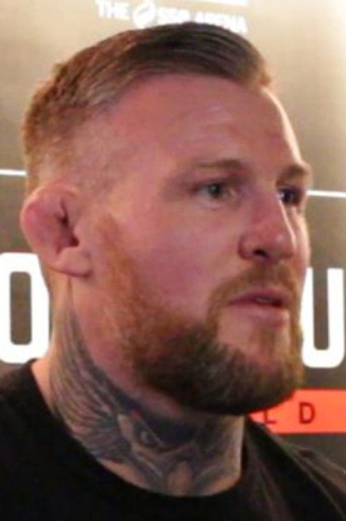 Charlie Ward as Self