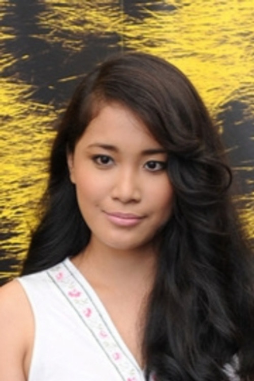Kim Perez as Maria