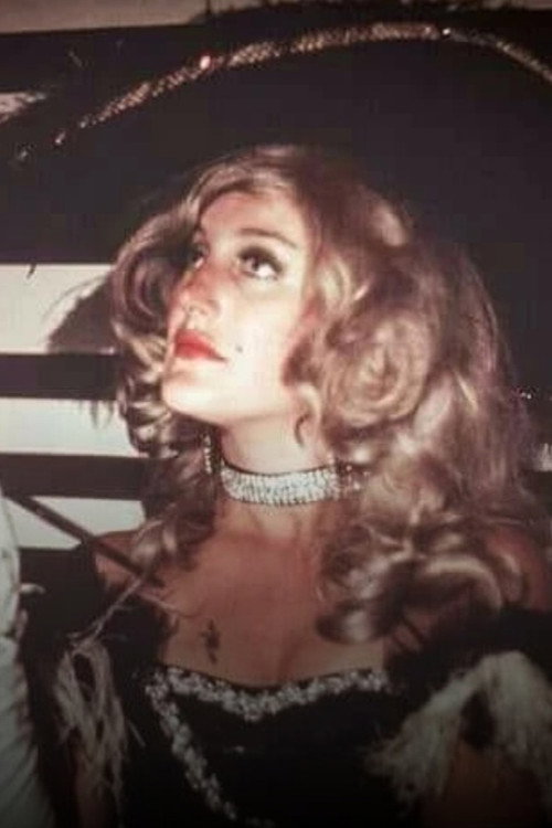 Margaret Swaton as Margaret Smyk (Peggy Honeydew)