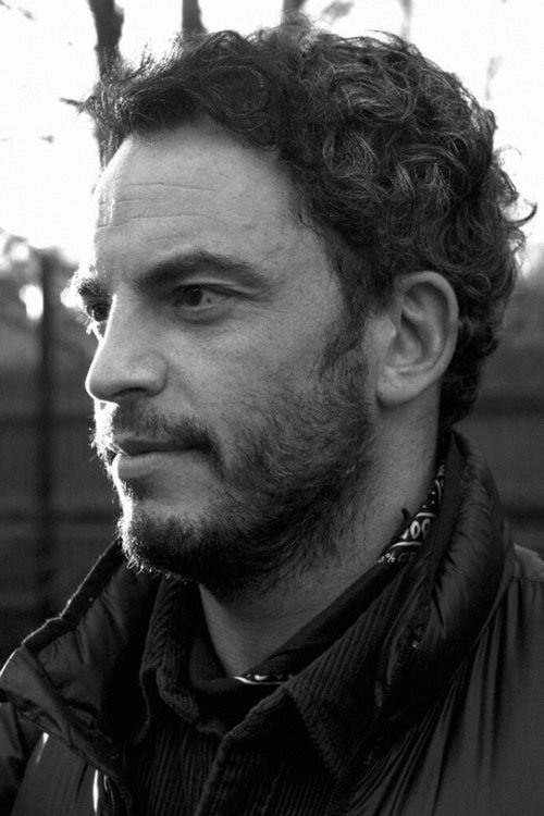 Martin Scali as Georges