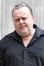 Hannu Kiviaho as Pasi Kukka