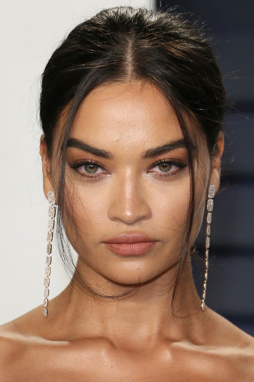 Shanina Shaik as Herself