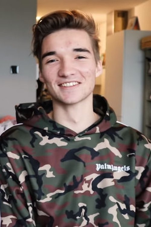 Gio Latooy as Himself