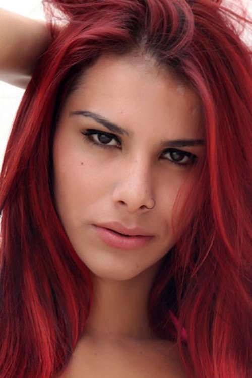 Fernanda Cristine as