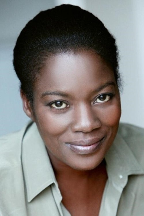 Magaly Berdy as Gisèle