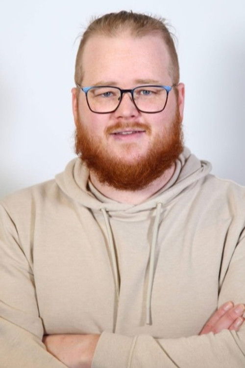 Nataniel Nordnes as Pelle