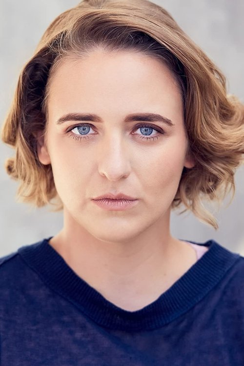 Lilly Nelson as Betty