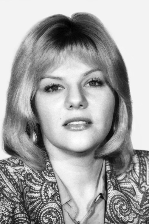 Aleksandra Zakharova as Olga Pavlovna