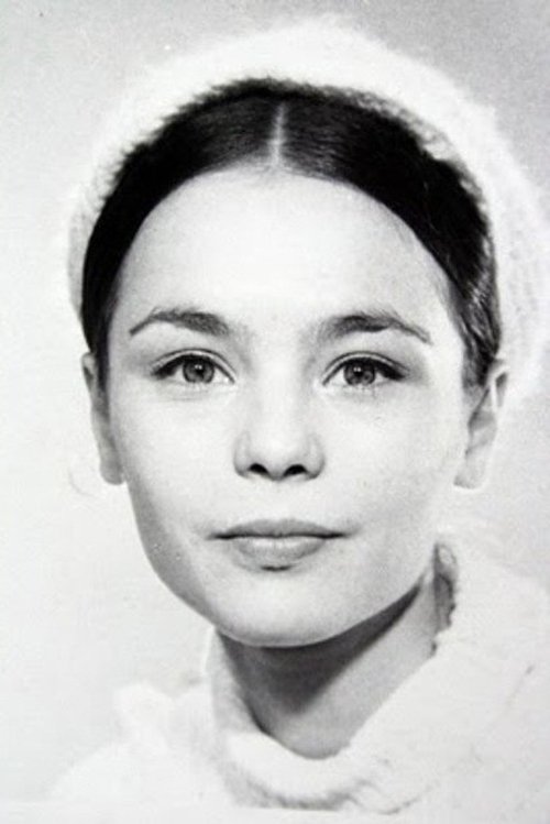 Sidonia Manolache as Minodora