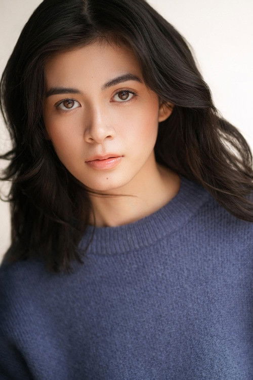 Kianna Cameron as Lexy 'Mia' Gold