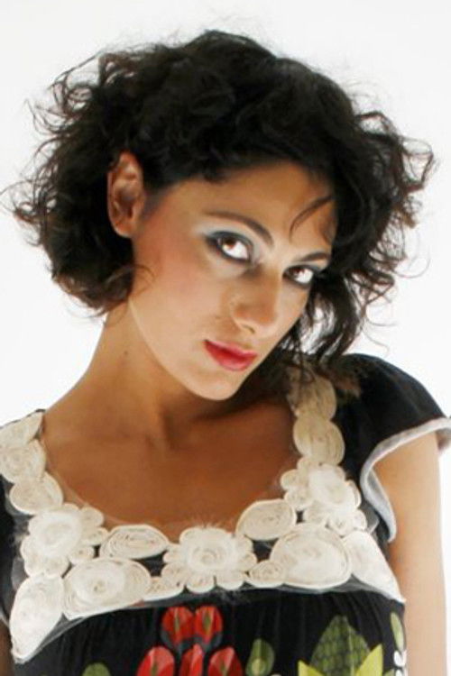 Margarita Nasioula as Afrodite