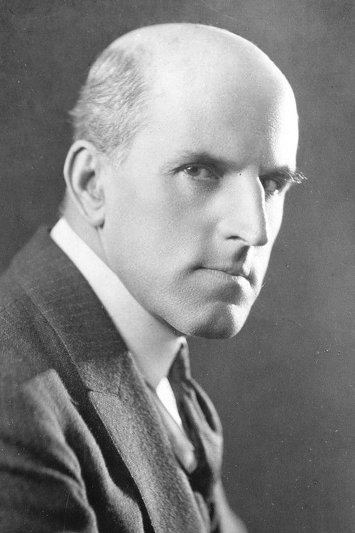 Gustav von Seyffertitz as Carl Von Lucker