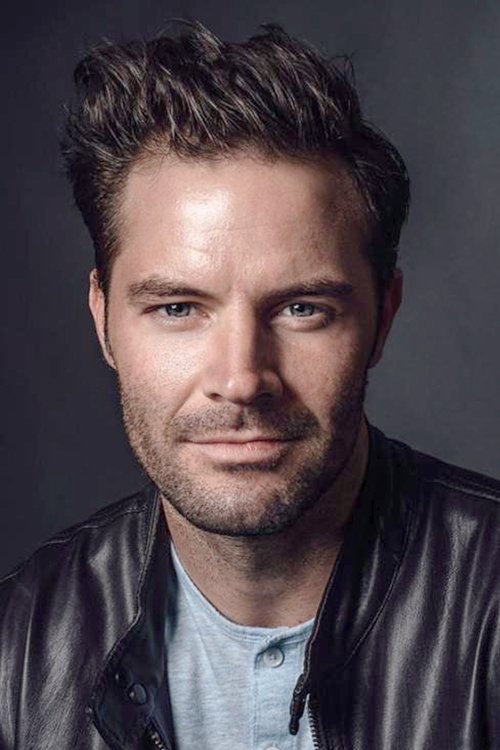 Ryan Littmann as Lee