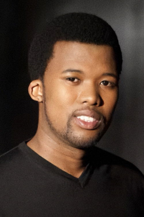 Luthando Qave as Heraldo