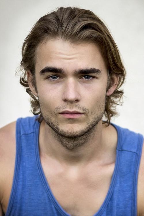 Taylor Jorgensen as Rob