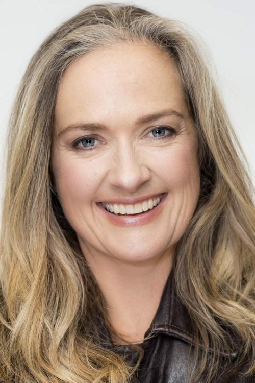 Elisabeth Easther as Annie